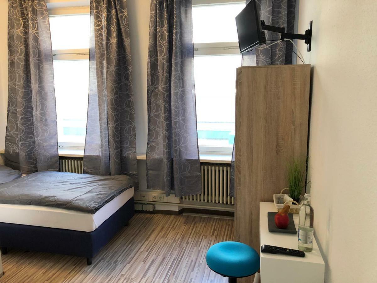 Downtown City - Privaterooms Fuerth Exterior photo