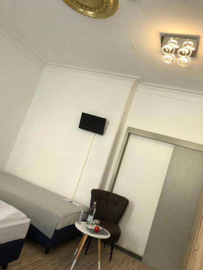 Downtown City - Privaterooms Fuerth Exterior photo